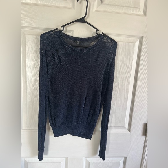 Guess dark blue sweater - Picture 2 of 3